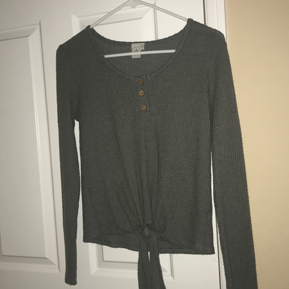 Grey long sleeve